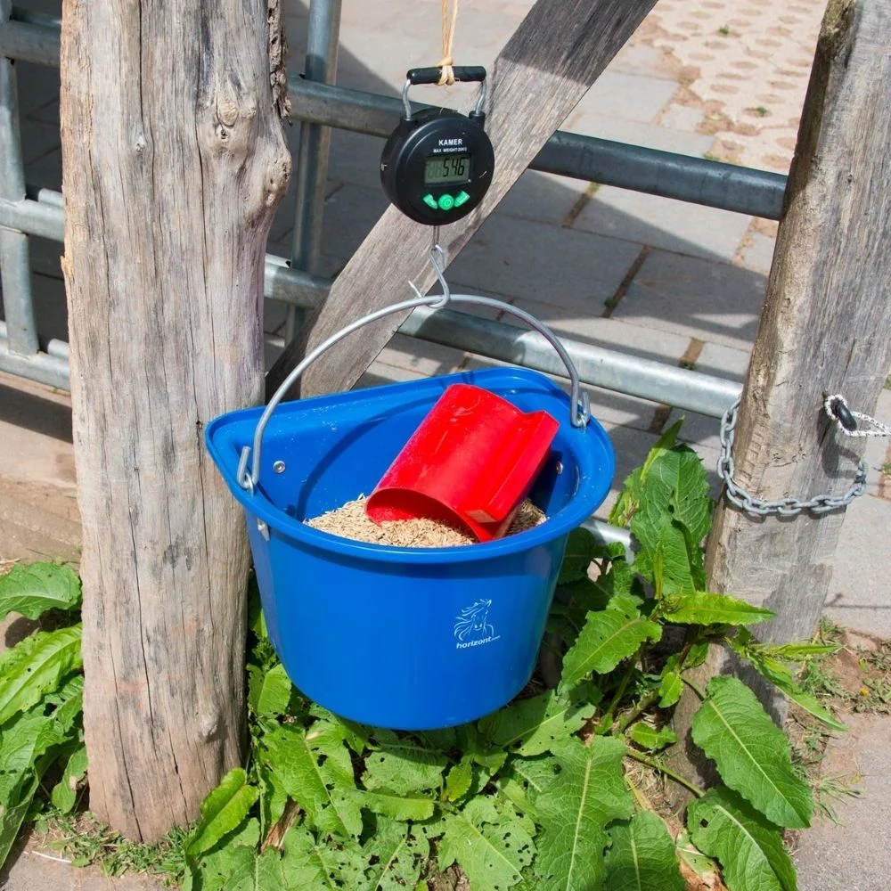 Cană dozare hrană animale 1.5L – cupă gradată din plastic rezistent - imagine 2